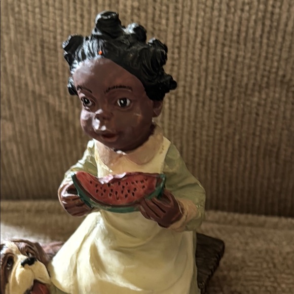 All God’s Children Charming Figurine - Picture 2 of 7